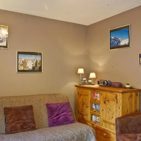 Clos Des Etoiles Apartment *